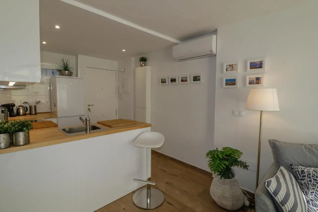 New, Sunny, Near The Beach With Sea Views Benalmadena Apartment
